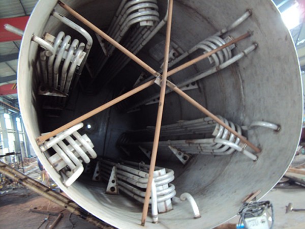 為浙江國光生化股份有限公司制作的100m3發(fā)酵罐