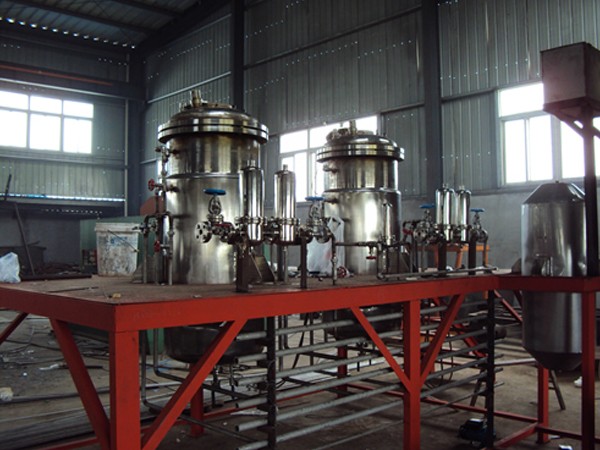 河南孟成藥業(yè)種子罐成套工程