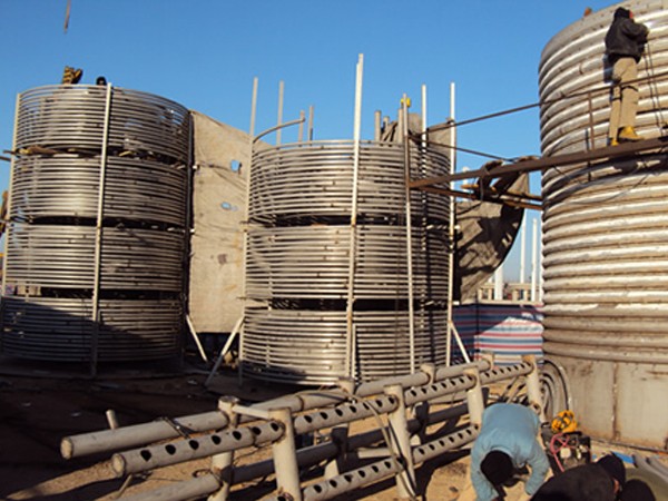 秦皇島驪嘩公司發酵罐制造現場