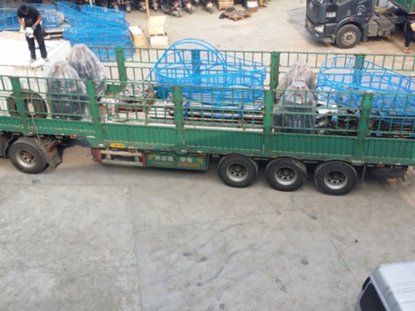 諸城興貿(mào)黑龍江生物工程項(xiàng)目350M3發(fā)酵攪拌系統(tǒng)裝車起運(yùn)